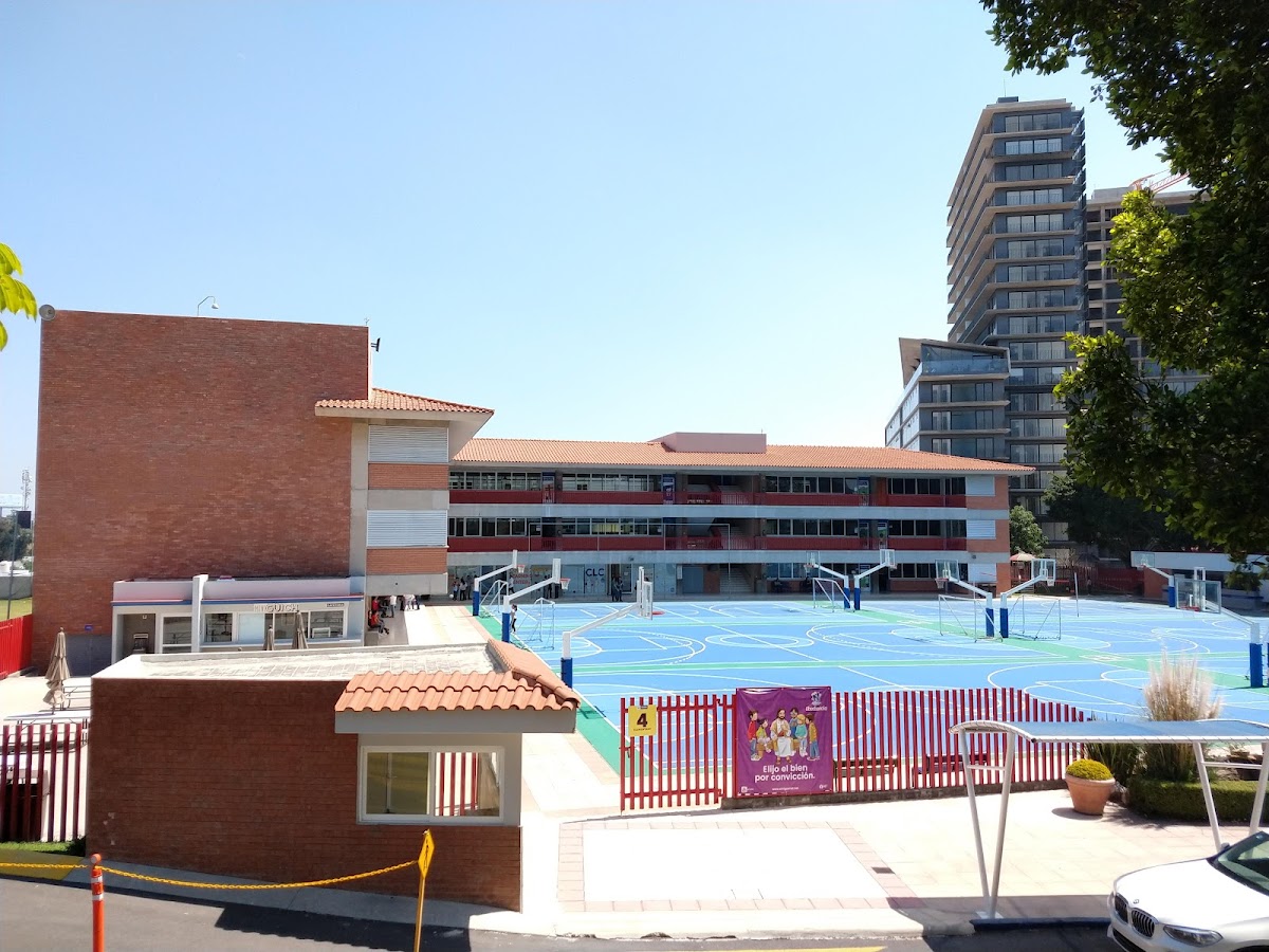 Cumbres San Javier Elementary School