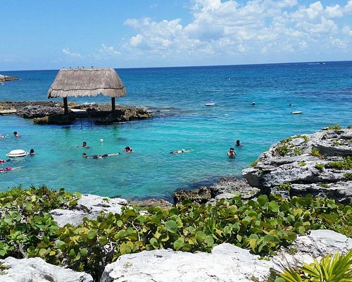 xcaret slide one